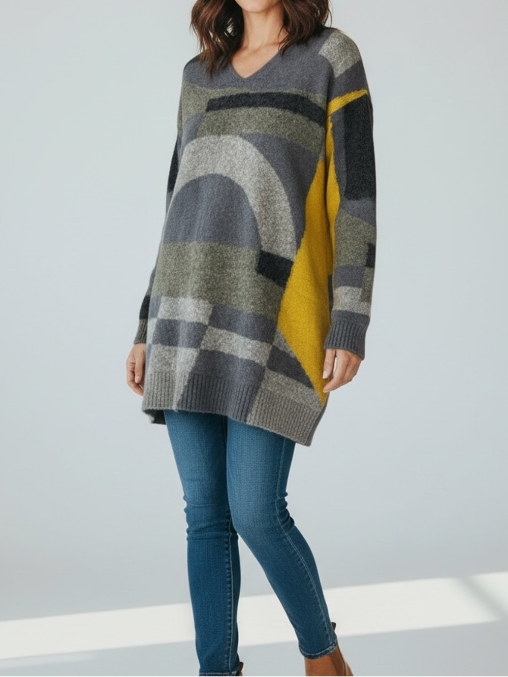Erdos Oversized V-Neck Geo Colorblock 100 Cashmere Sweater Tunic - Gray & Yellow